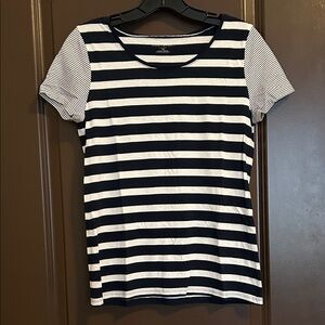 Ann Taylor Factory Striped Navy and White Women's Top l Medium